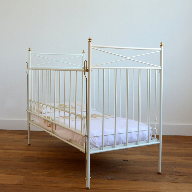 Vintage metal crib, 1970s