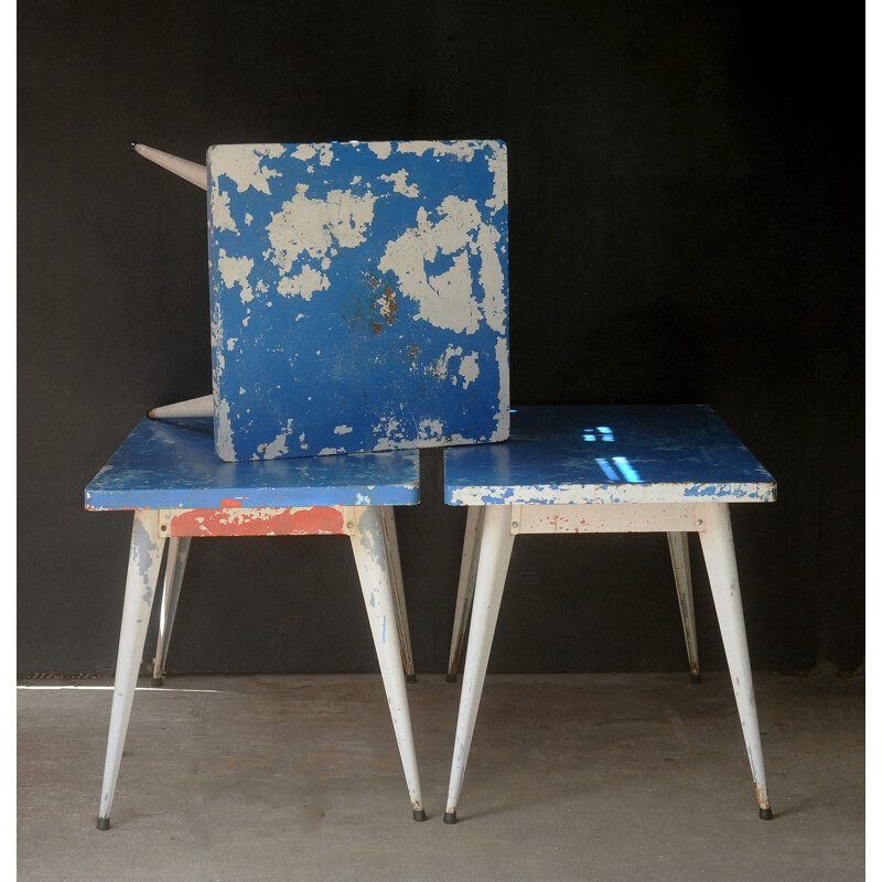 Table de jardin carrée bleue en métal, Xavier PAUCHARD - 1950