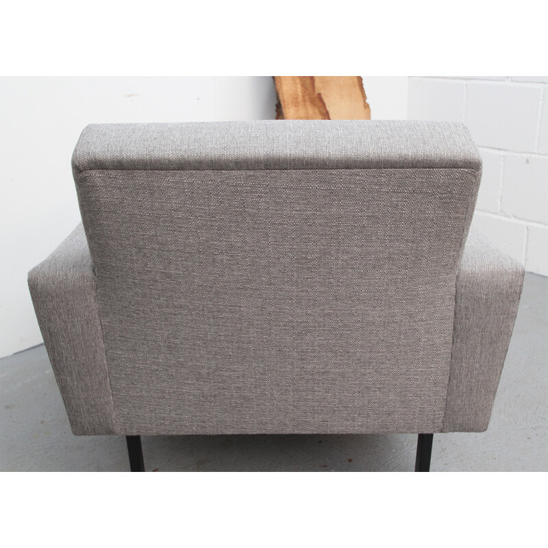 Cubic armchair in light grey and legs in metal - 1960s