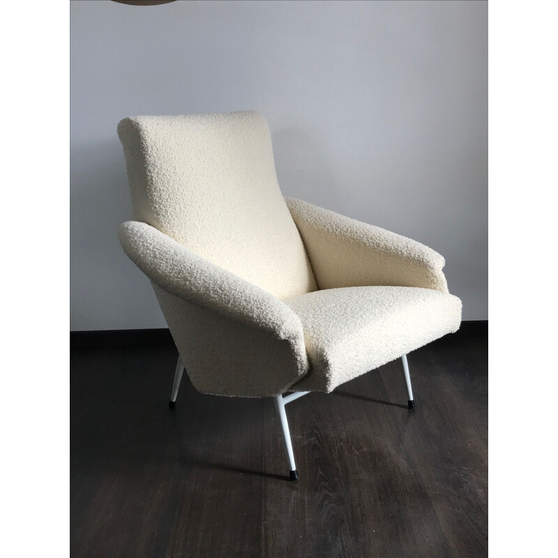 Fauteuil vintage par Guy Besnard 1960