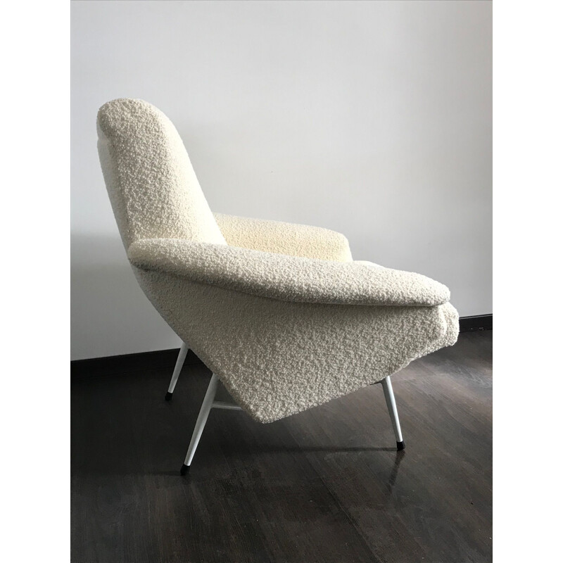 Fauteuil vintage par Guy Besnard 1960