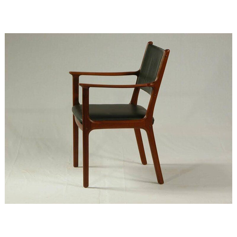 Vintage PJ 412 Armchair in Mahogany-by Ole Wanscher 1950