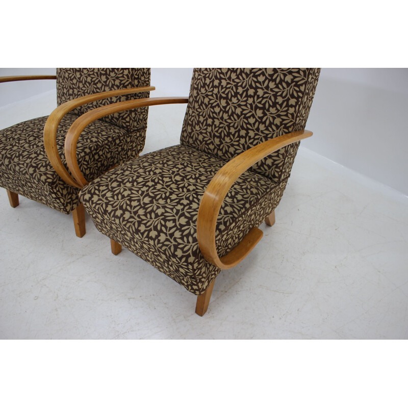 Pair of vintage wooden armchairs in fabric designed by Jindřich Halabala, Czechoslovakia 1960