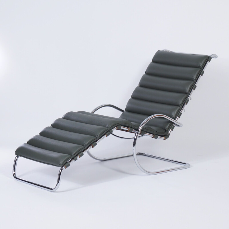 El sillón Vintage MR Lounge Chair de Mies van der Rohe para Knoll, 2000