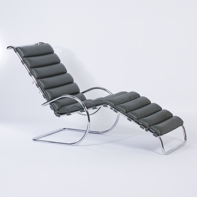 El sillón Vintage MR Lounge Chair de Mies van der Rohe para Knoll, 2000