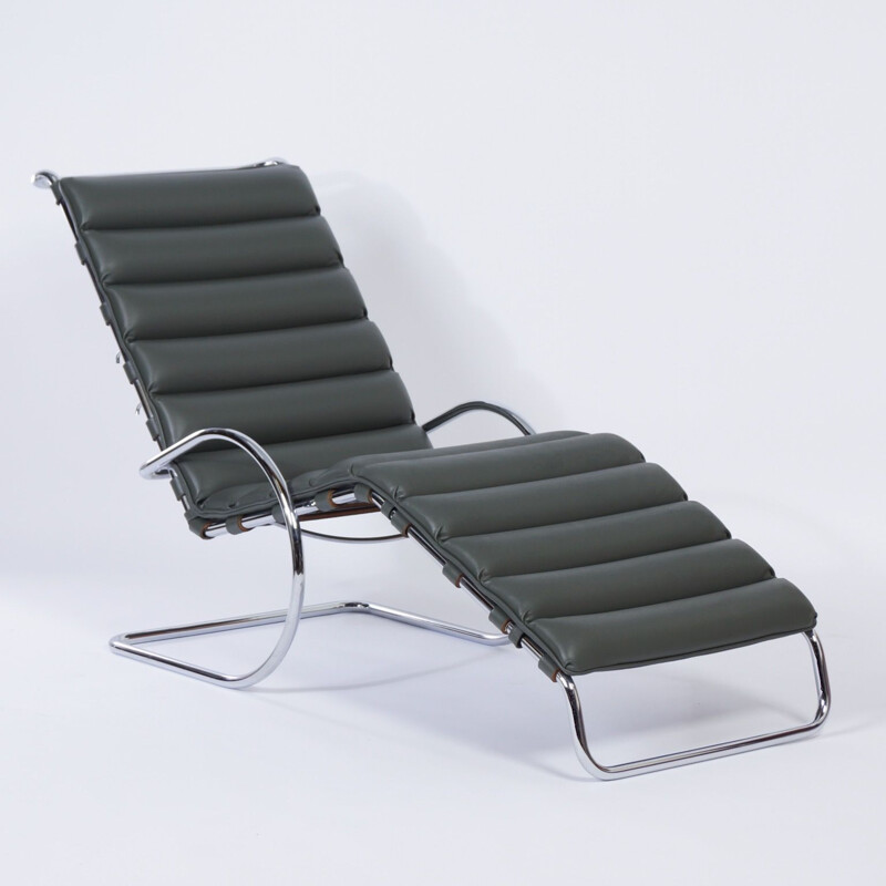 De Vintage MR Lounge Chair van Mies van der Rohe voor Knoll, 2000