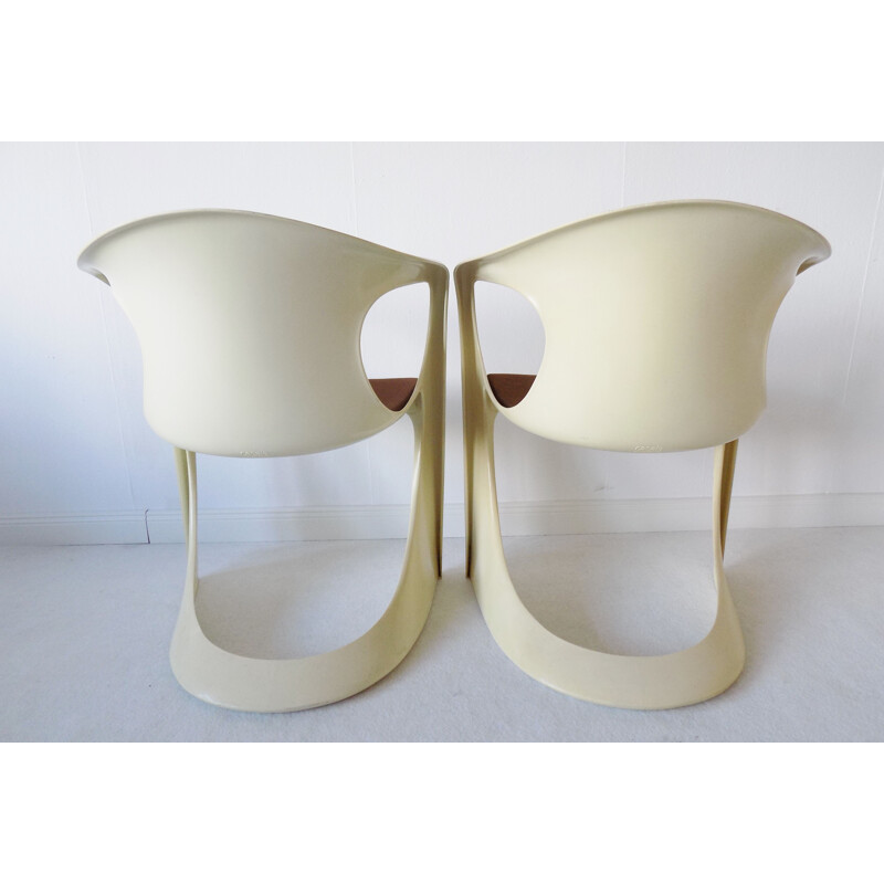 Set of 2 vintage stackable dining chairs by Alexander Begge