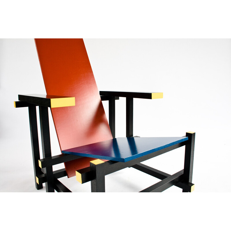 Red and blue arm chair, Gerrit RIETVELD - 1930s