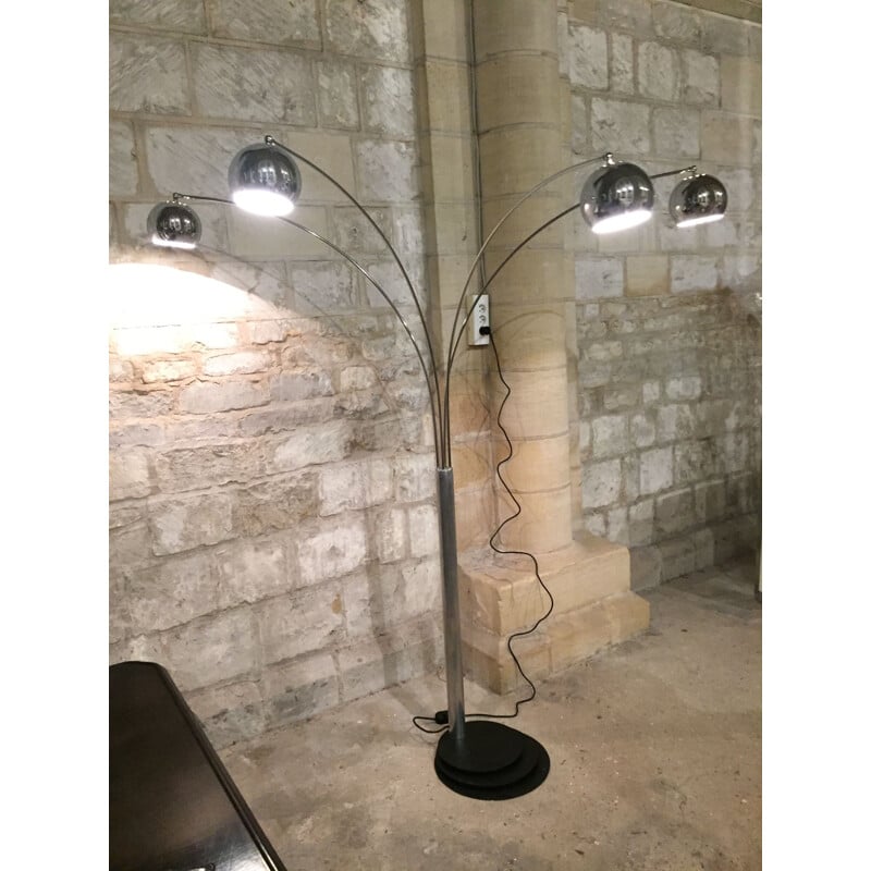 Vintage vloerlamp "Lelietje-van-dalen" van Gioffredo Reggiani