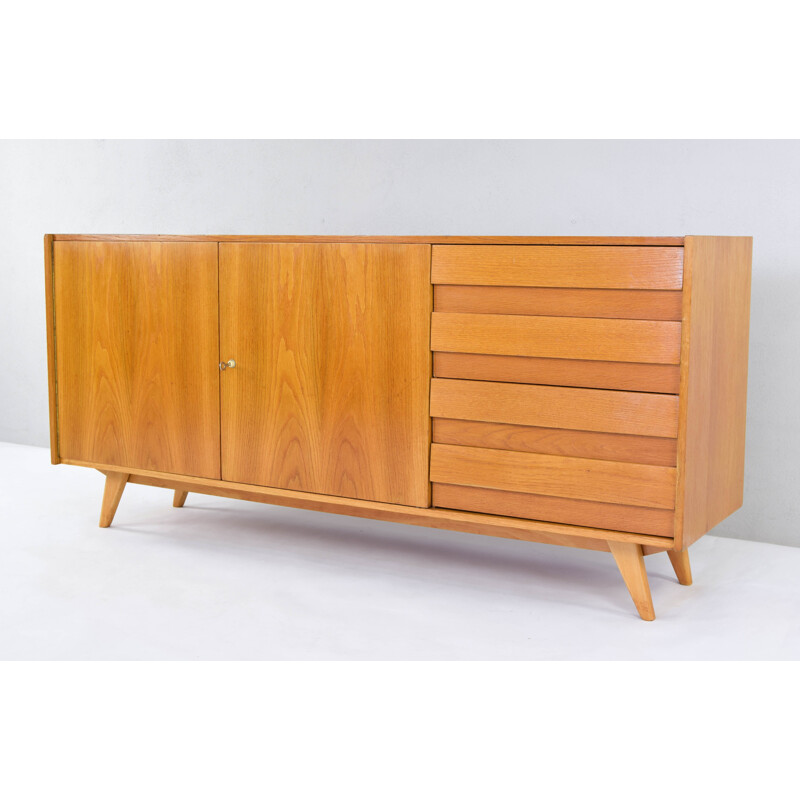 Beech U-460 sideboard Jiří Jiroutek, 1960s