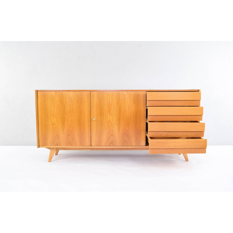 Beech U-460 sideboard Jiří Jiroutek, 1960s