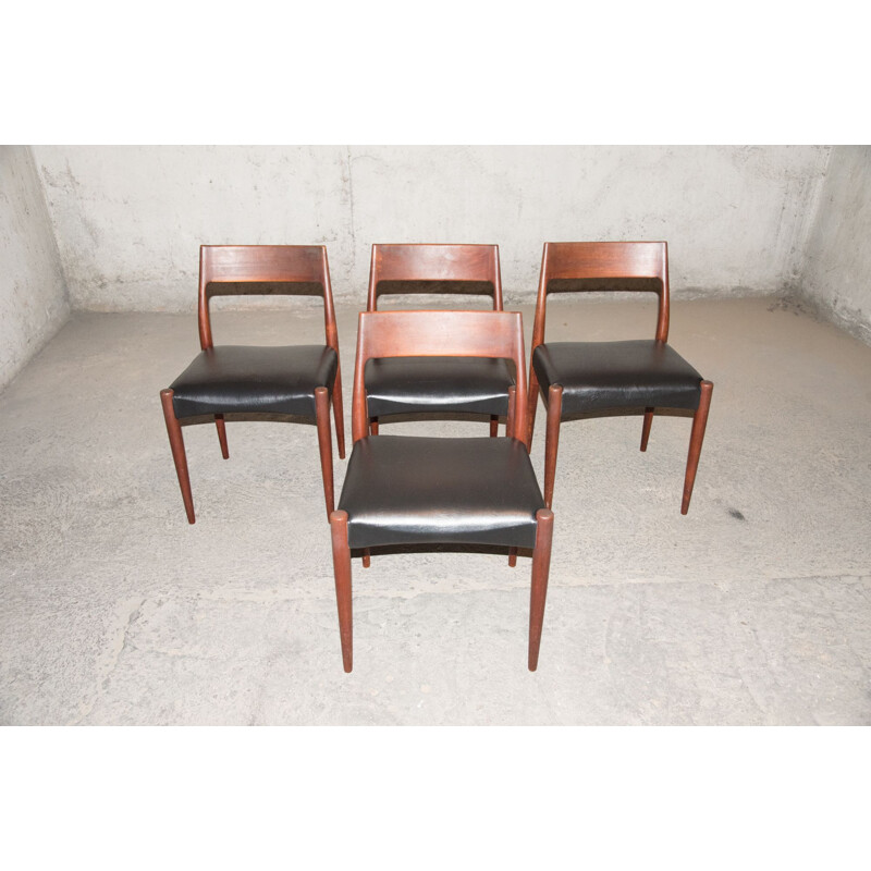 Set of 4 vintage chairs, model MK175, 1961