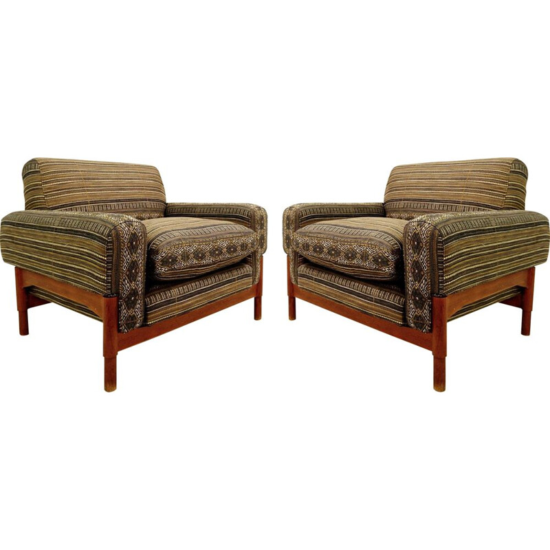  Pair of vintage Italian armchairs with new upholstery