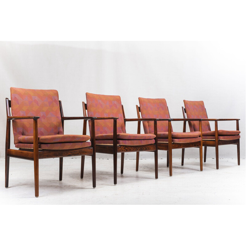 Vintage set of 4 model 341 rosewood lounge chairs by Arne Vodder for Sibast