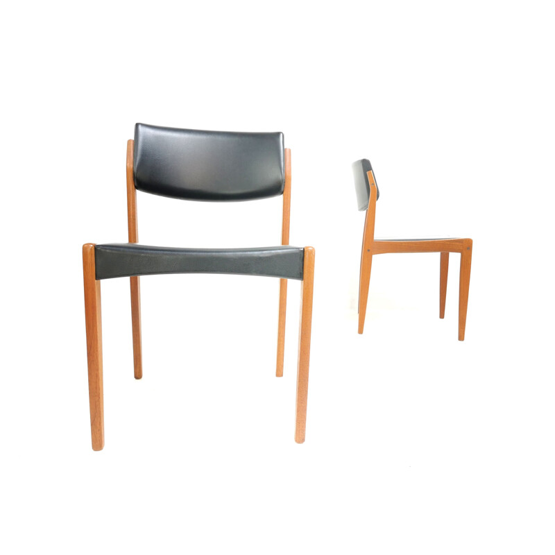 Vintage pair of Bramin dining chairs in teak & black vinyl, 1960s