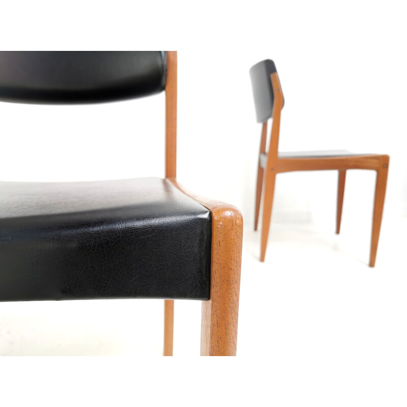 Paire de chaises vintage Bramin en teck et vinyle noir, 1960