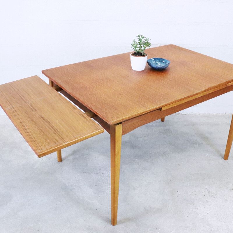 Extendable teak dining table, 1960