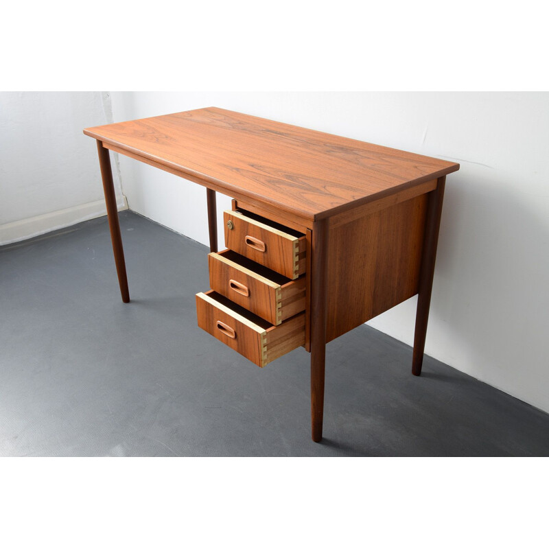 Teak vintage desk with 3 drawers, 1960s