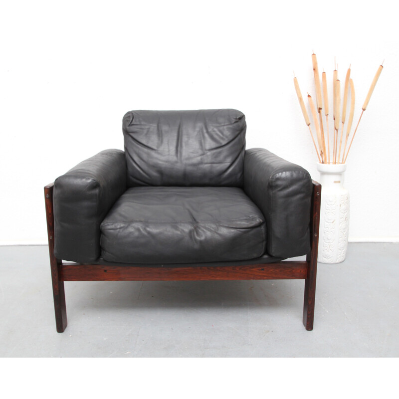 "Flueline" easy chair in rosewood and leather, Sven Ivar DYSTHE - 1960s