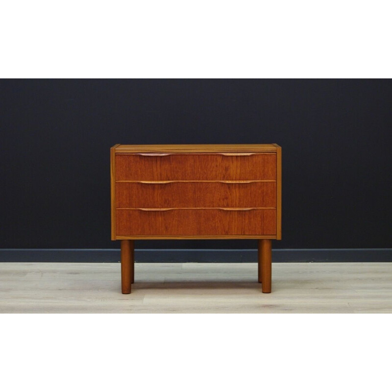 Danish vintage cabinet in teak