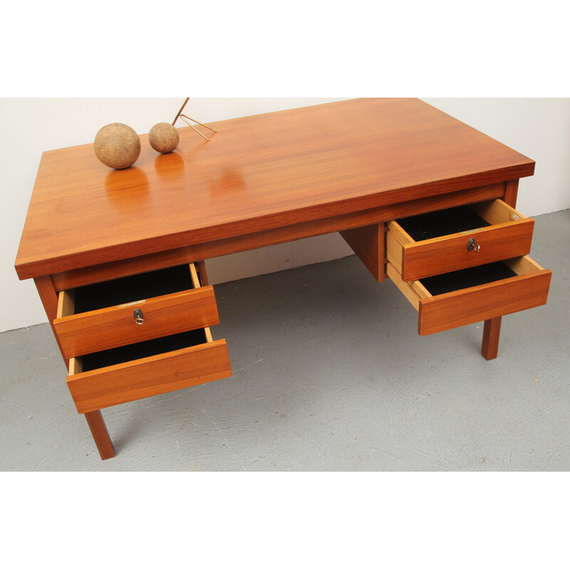 Scandinavian rectangular desk in teak - 1960s