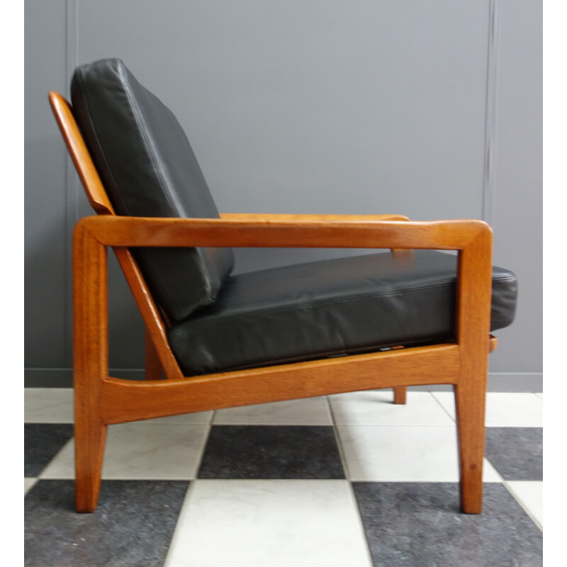 Vintage black leather and teak relax chair, Denmark, 1960s