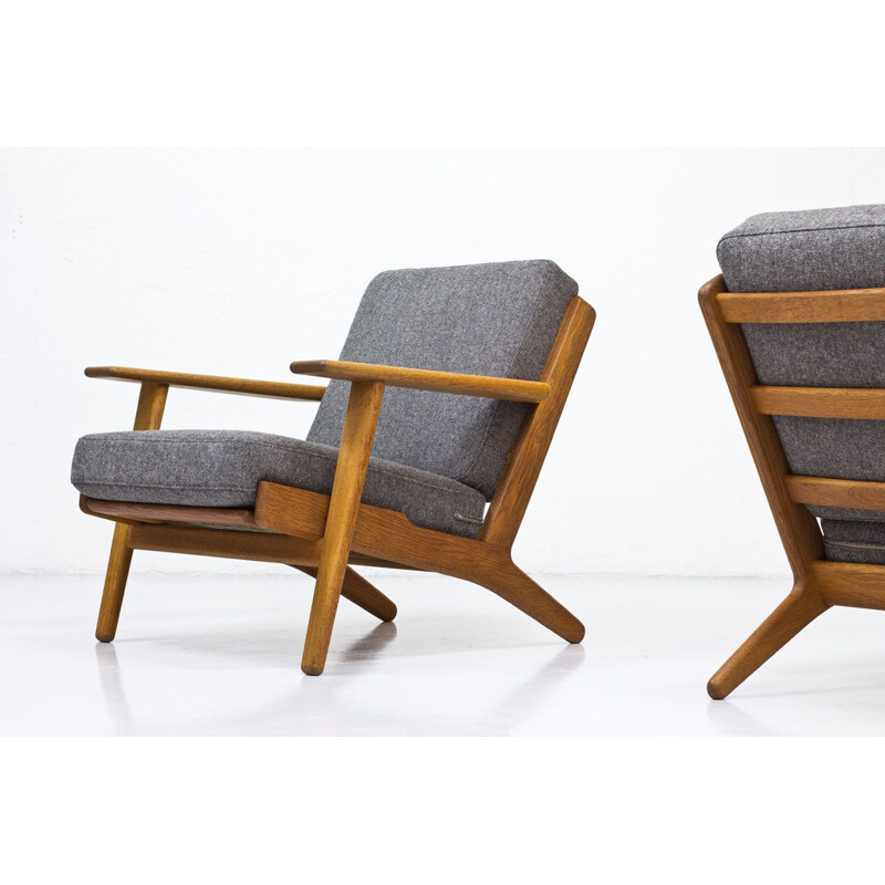 Paire de fauteuils lounge vintage GE-290 de Hans J. Wegner pour Getama, 1950