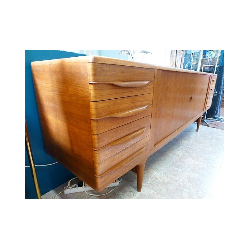 Scandinavian Vintage Johannes Andersen sideboard