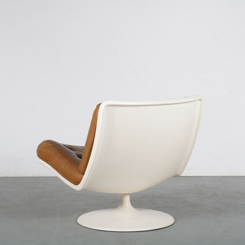 1960s Spage age lounge chair designed by Geoffrey Harcourt, manufactured by Artifort in The Netherlands