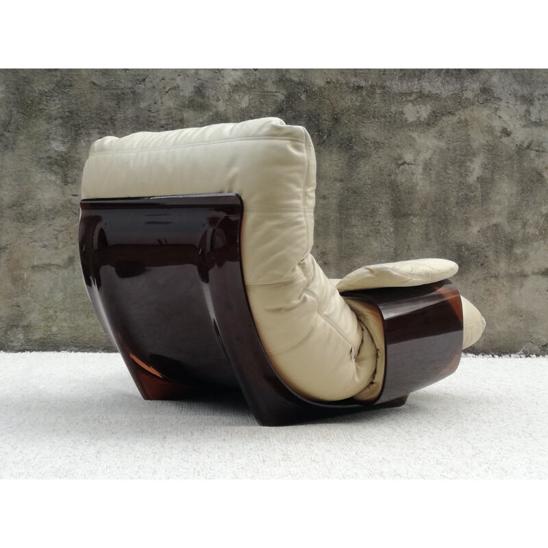 Vintage Marsala leather armchair by Michel Ducaroy for Ligne Roset,, 1970s