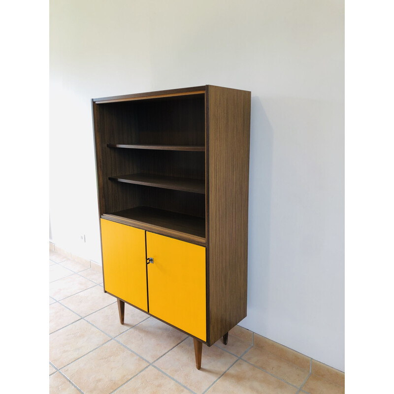 Vintage yellow bookcase, 1970