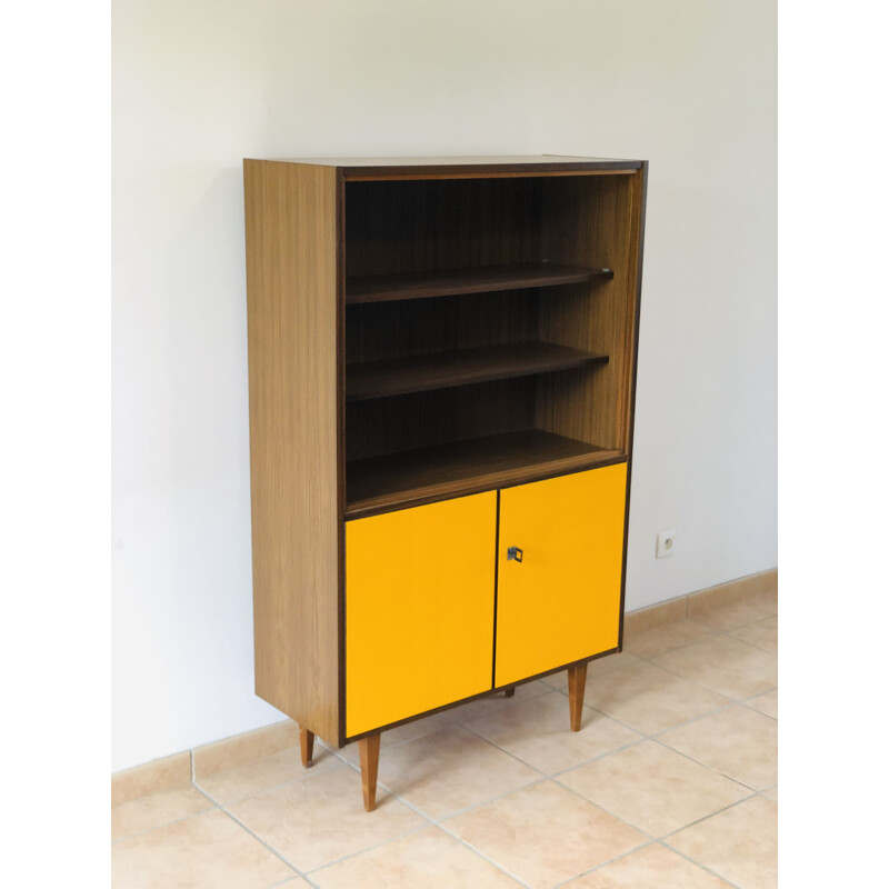 Vintage yellow bookcase, 1970