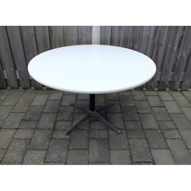 Table ronde vintage de George Nelson pour Herman Miller USA 1970