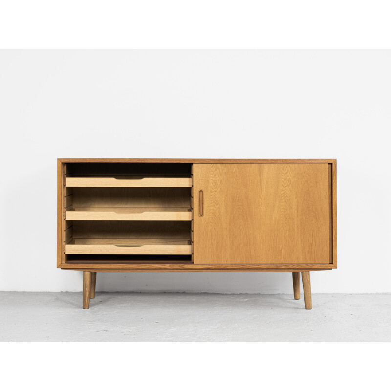 Small Midcentury Danish Sideboard in Oak with 2 sliding doors by Hundevad 1960s