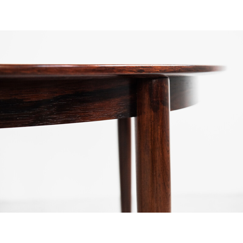 Midcentury Danish extendable round dining table in rosewood 1960s