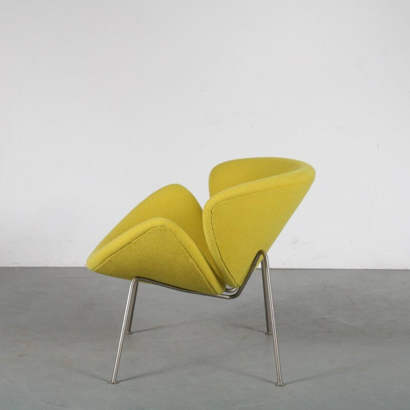 First edition Orange Slice designed by Pierre Paulin for Artifort 1950s 