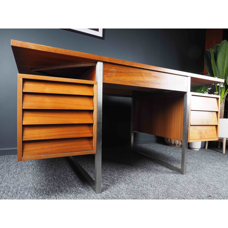 Rosewood Danish Style desk by Merrow & Associates 1960s