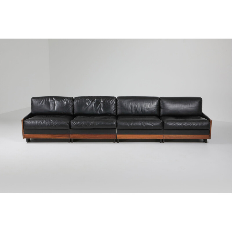 Vintage "920" black leather sofa by Afra & Tobia Scarpa for Cassina, 1970s
