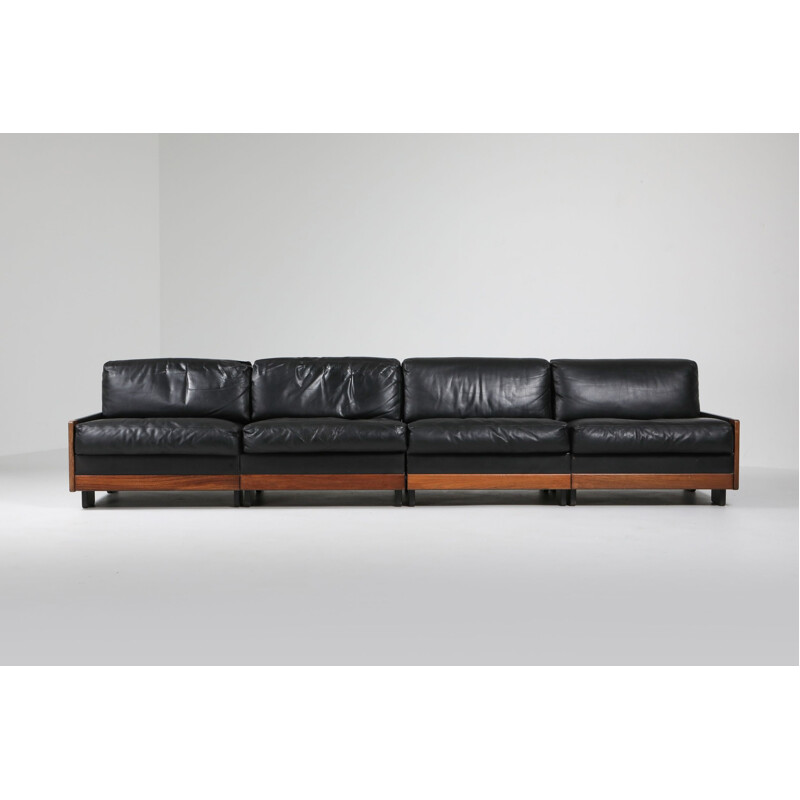 Vintage "920" black leather sofa by Afra & Tobia Scarpa for Cassina, 1970s