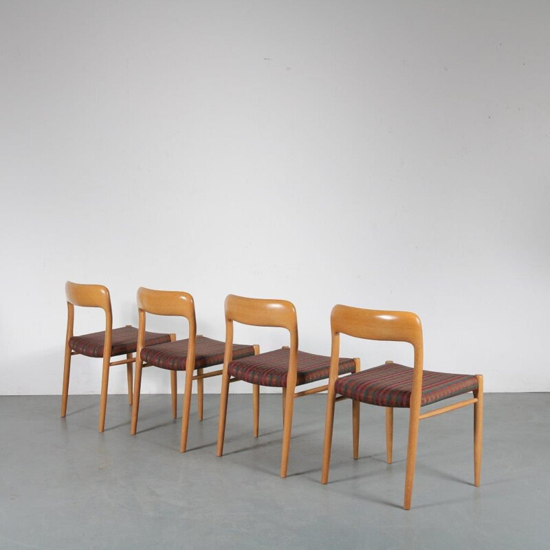 Set of 4 Vintage oak dining chairs by Moller, Denmark, 1960s