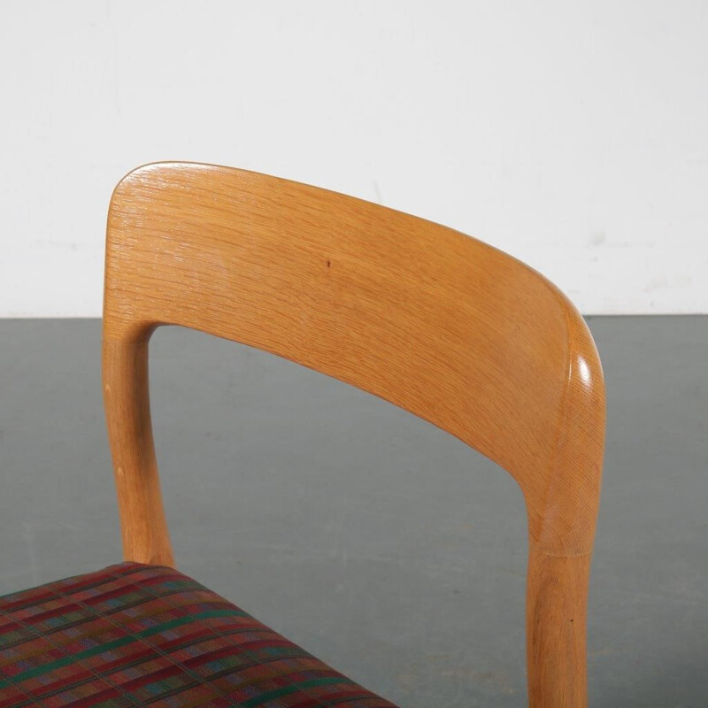 Set of 4 Vintage oak dining chairs by Moller, Denmark, 1960s