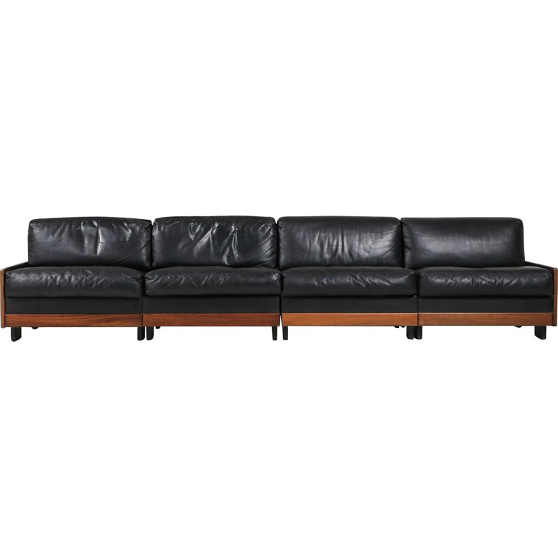 Vintage "920" black leather sofa by Afra & Tobia Scarpa for Cassina, 1970s