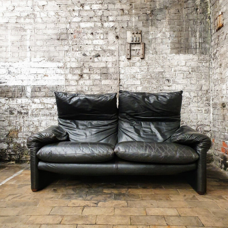 Vintage black leather Maralunga sofa by Cassina