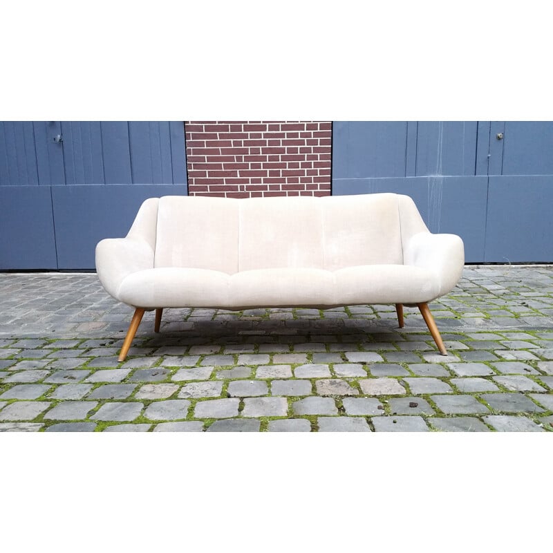 Vintage velvet 3-seater sofa with teak legs, 1950