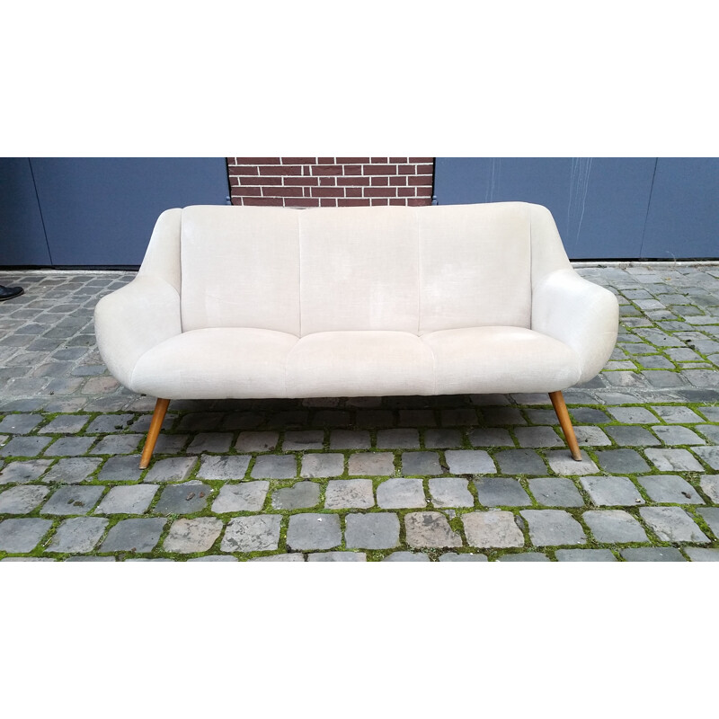 Vintage velvet 3-seater sofa with teak legs, 1950