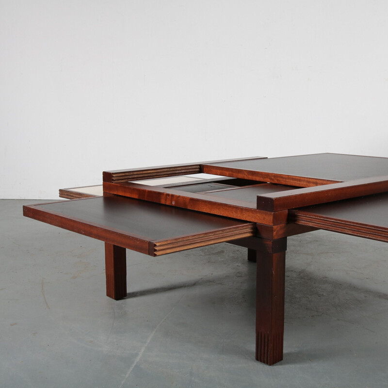 Table basse vintage polyvalente conçue par Bernard Vuarnesson, fabriquée par Belatto en Italie 1980