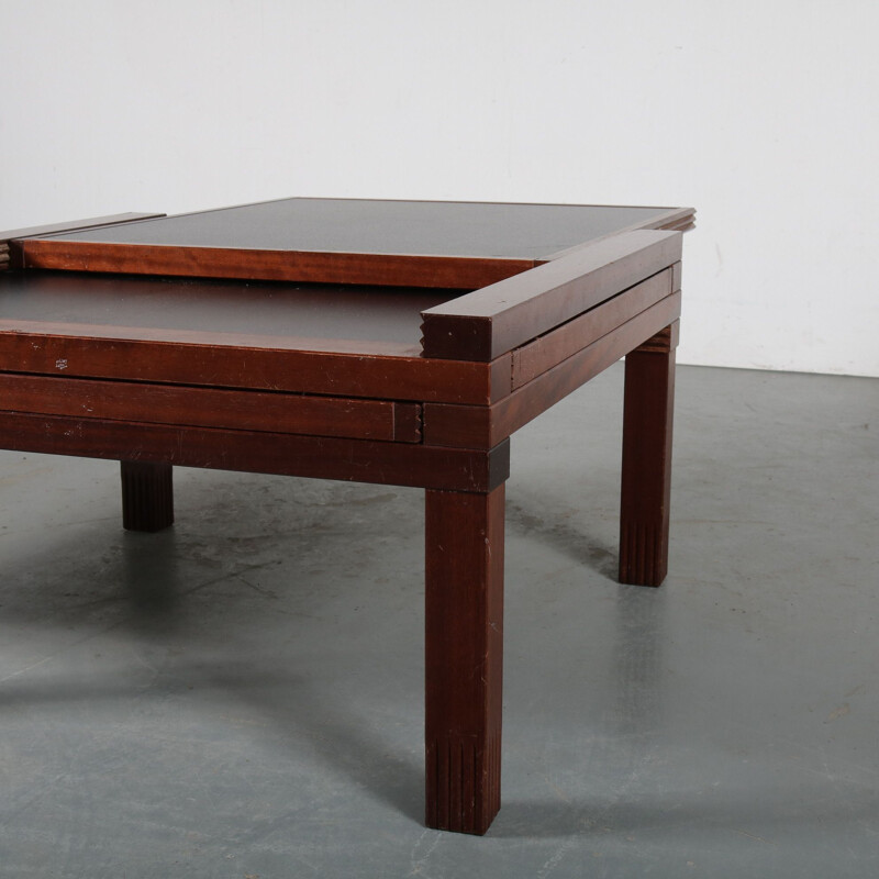 Versatile coffee table designed by Bernard Vuarnesson, manufactured by Belatto in Italy 1980s 