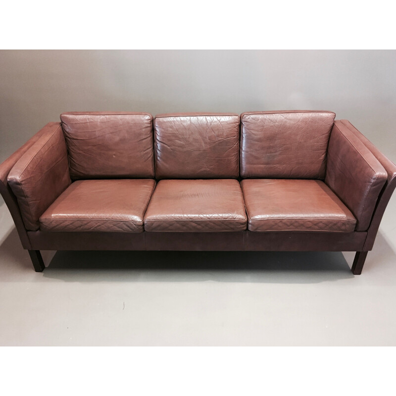 3-seater vintage brown leather sofa Scandinavian design