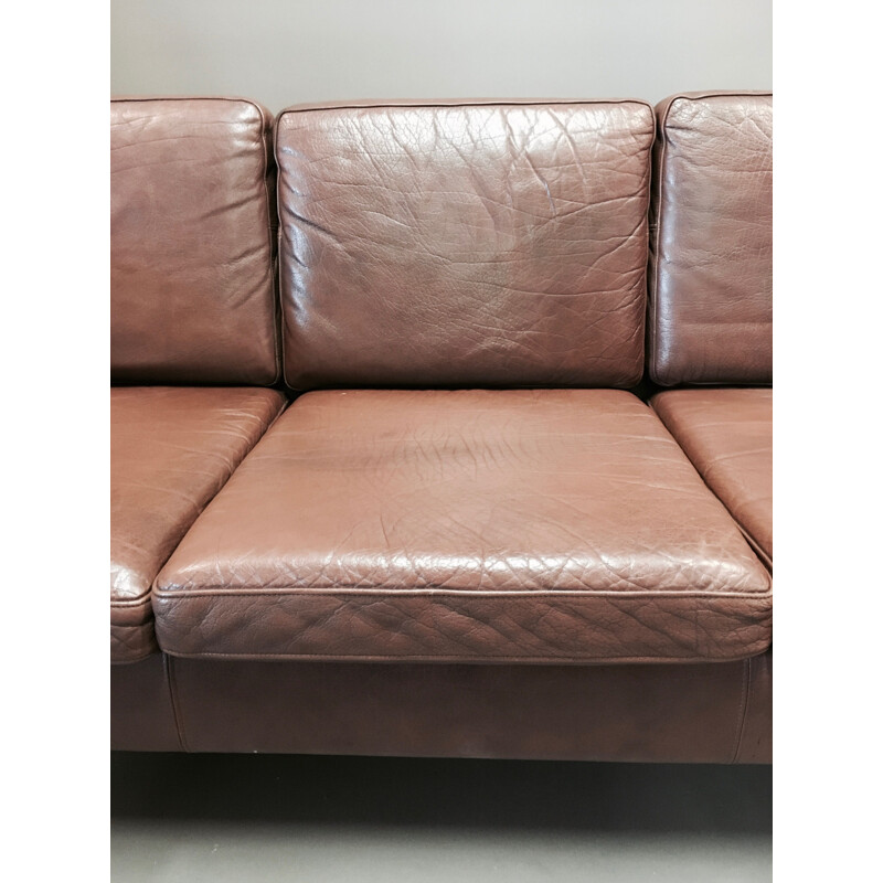 3-seater vintage brown leather sofa Scandinavian design