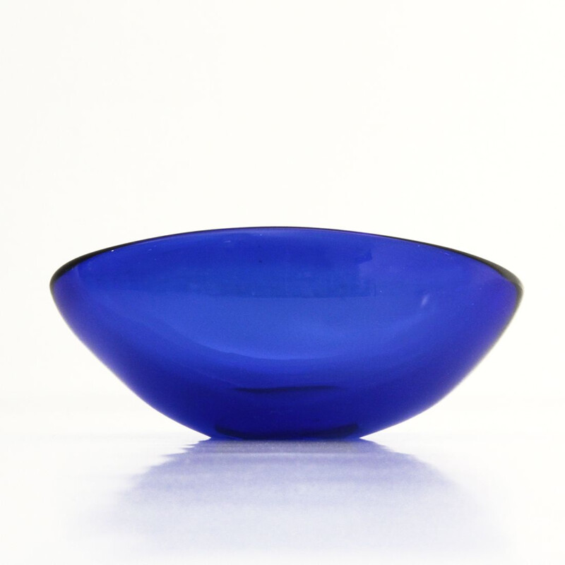 Vintage oval blue glass bowl, 1970s